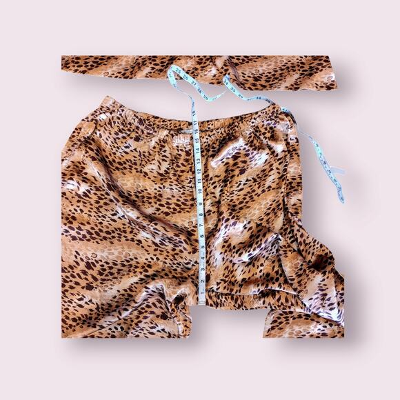 Cacique Women's Size 4X (26/28) LeopardPrint Satin Pajama Set - Picture 5 of 9